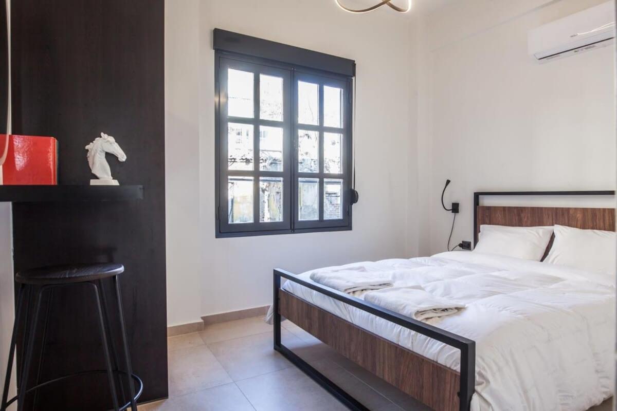 אתונה Beautiful Elegant Apartment Next To Monastiraki מראה חיצוני תמונה