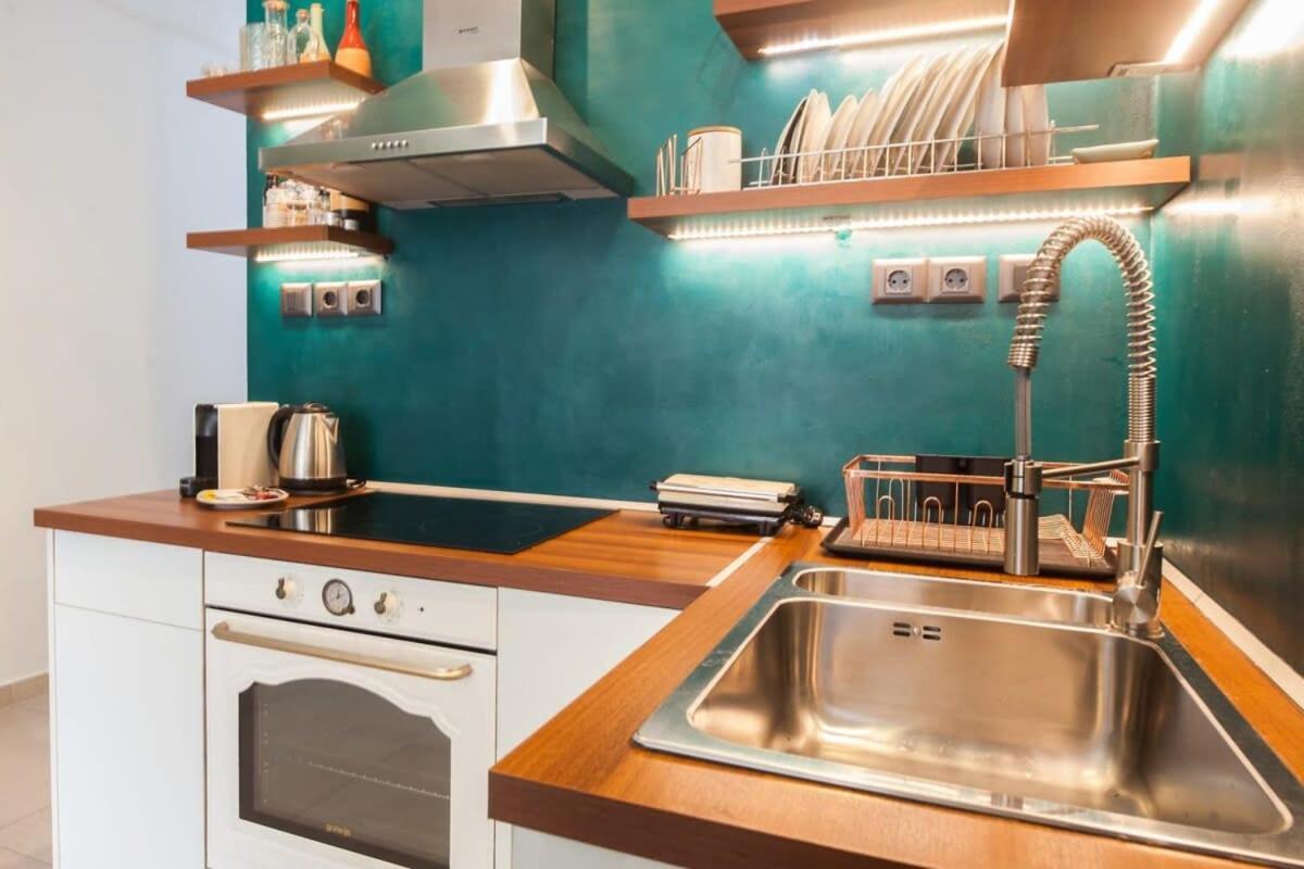אתונה Beautiful Elegant Apartment Next To Monastiraki מראה חיצוני תמונה